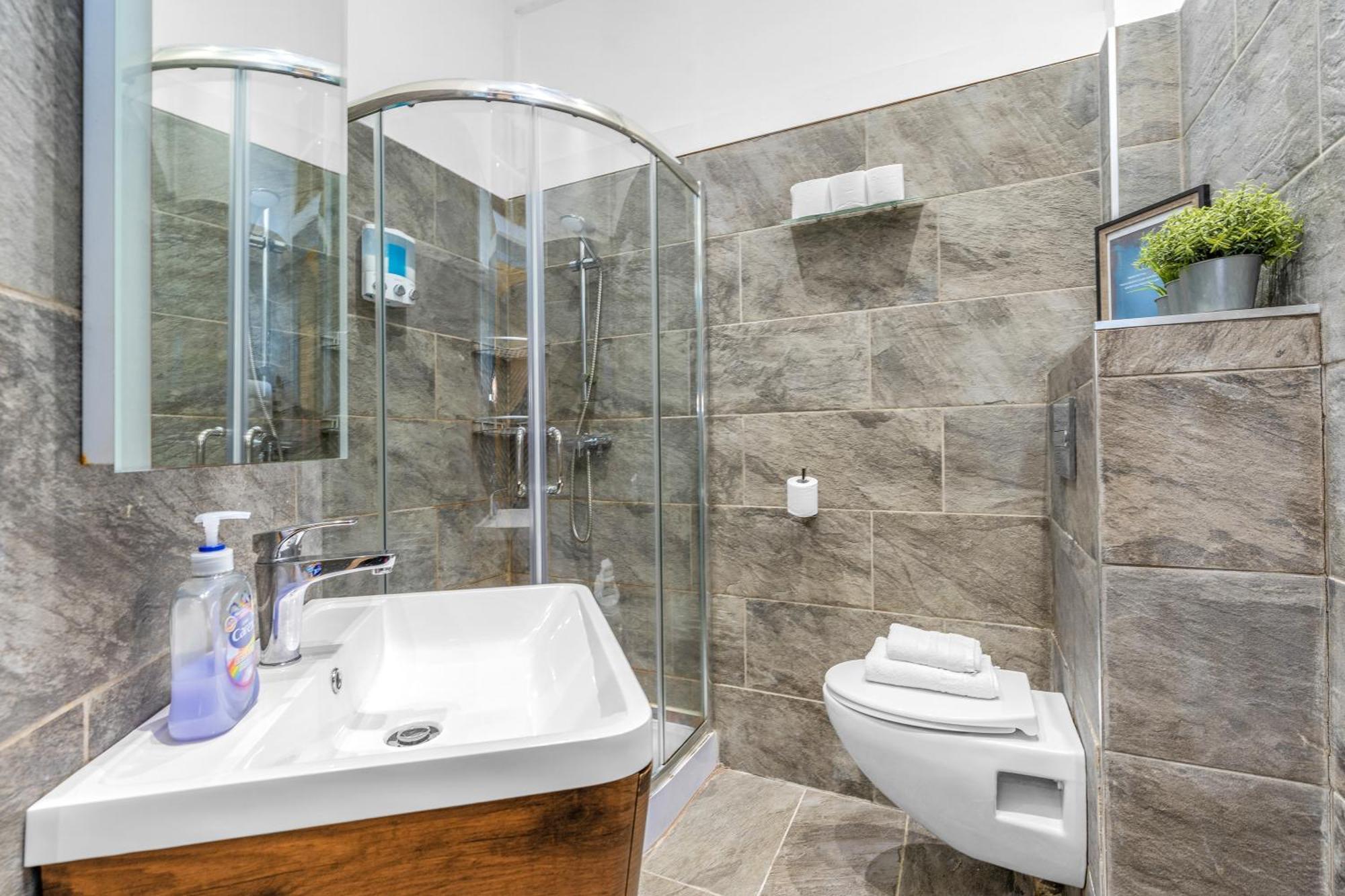 Cosy Modern City Centre Flat Edimburgo Exterior foto